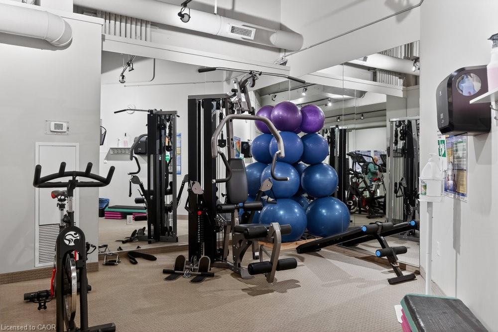 104-66 Bay Street S, Hamilton, ON - Indoor Photo Showing Gym Room