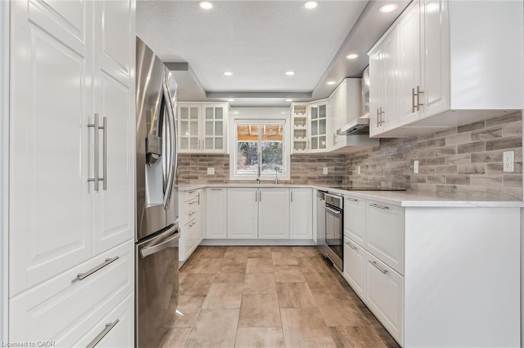 219 Elmira Road S, Guelph, ON - Indoor Photo Showing Kitchen With Upgraded Kitchen