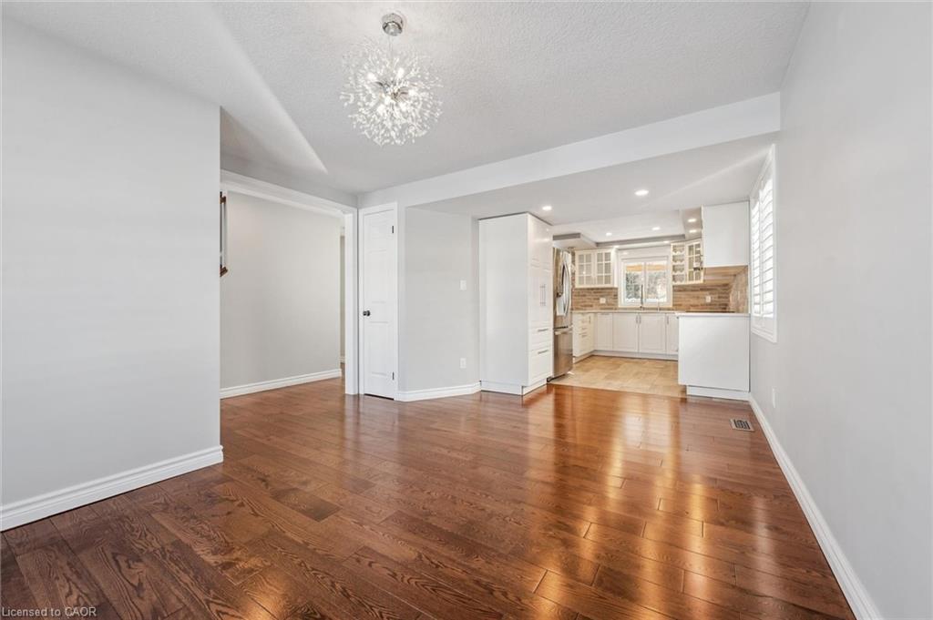 219 Elmira Road S, Guelph, ON - Indoor Photo Showing Other Room