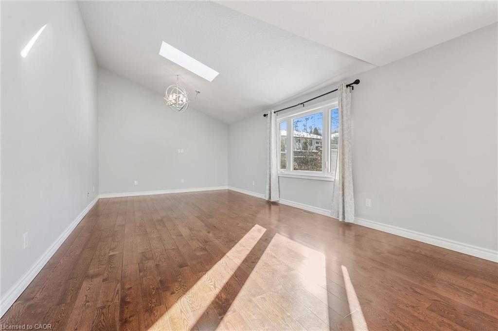 219 Elmira Road S, Guelph, ON - Indoor Photo Showing Other Room