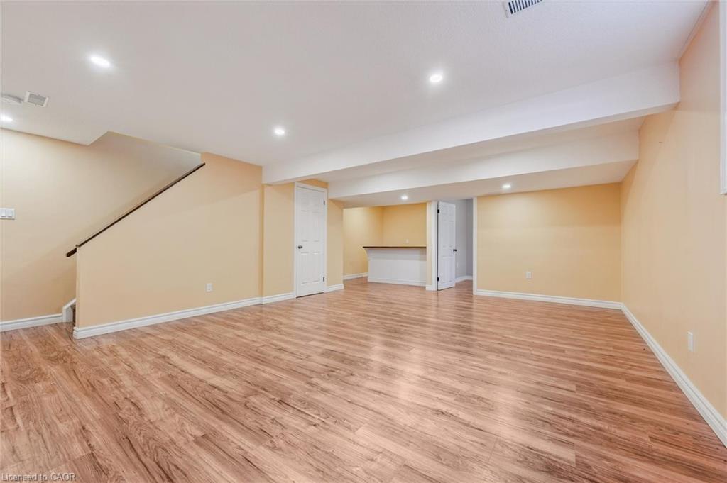 219 Elmira Road S, Guelph, ON - Indoor