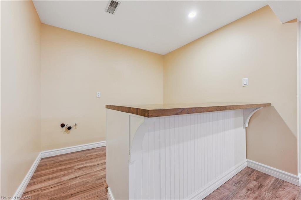 219 Elmira Road S, Guelph, ON - Indoor Photo Showing Other Room