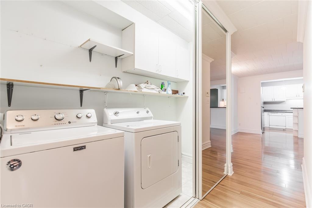 110-20 John Street, Grimsby, ON - Indoor Photo Showing Laundry Room