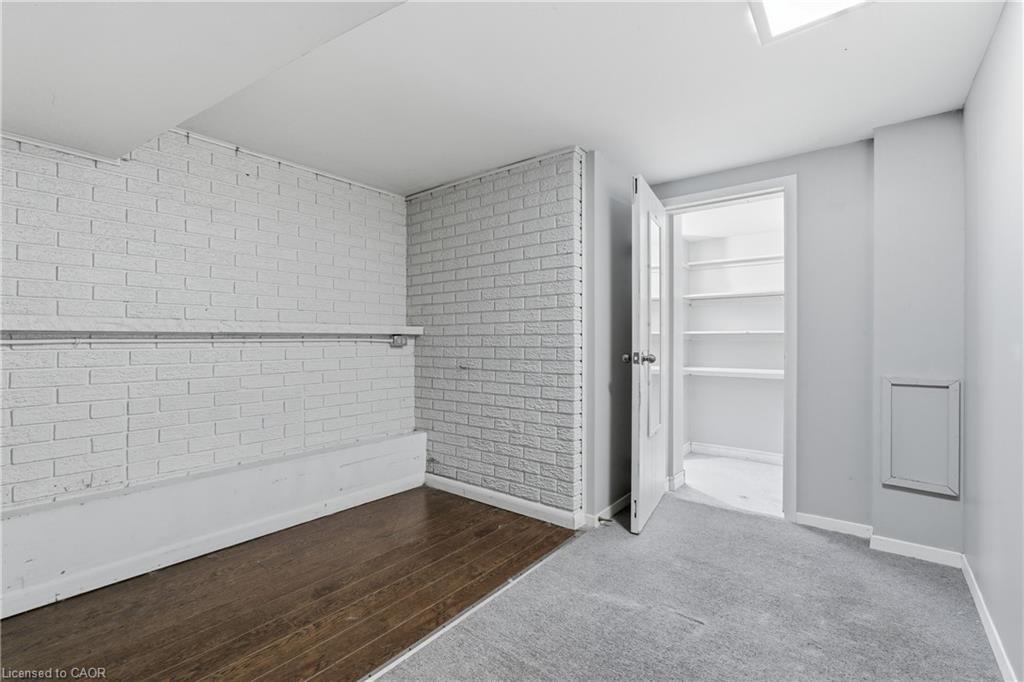 20 Thompson Avenue, Thorold, ON - Indoor Photo Showing Other Room