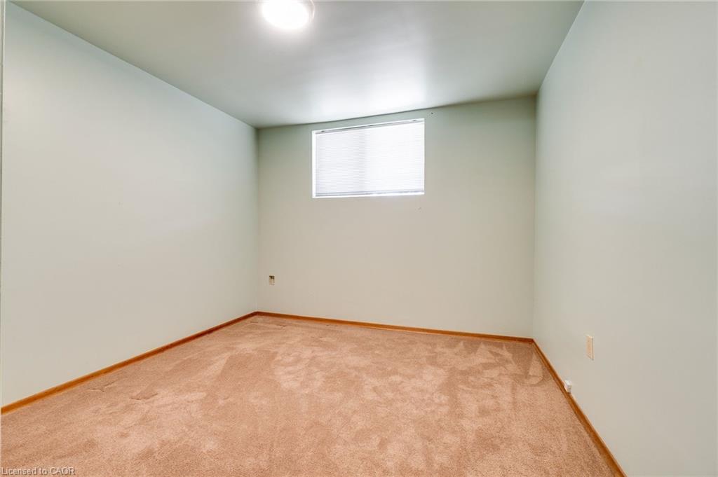 286 West 18Th Street, Hamilton, ON - Indoor Photo Showing Other Room