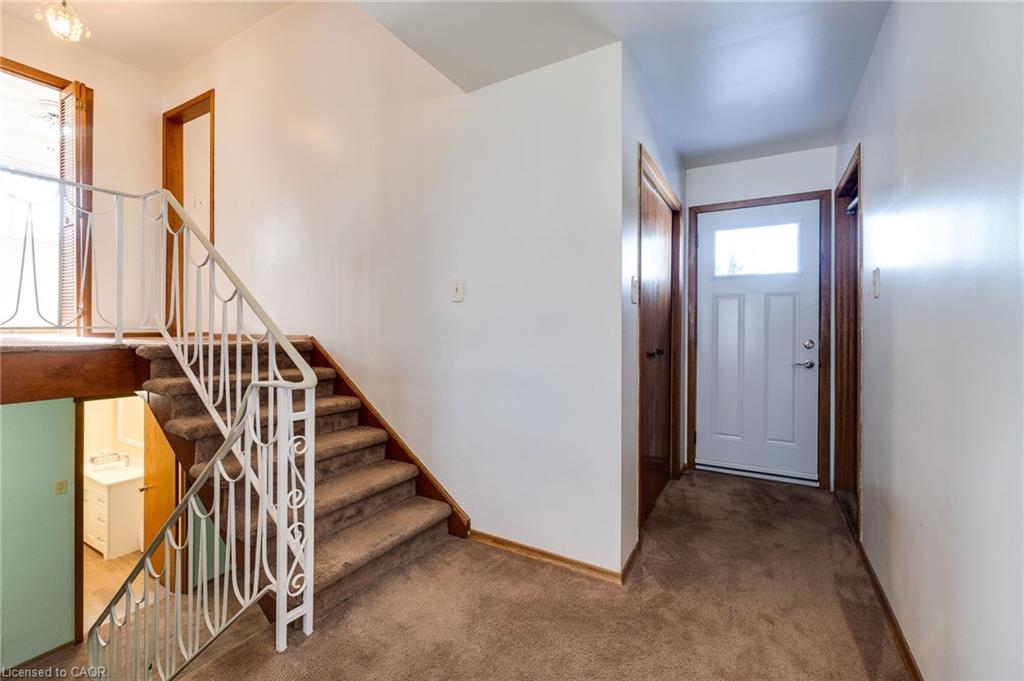 286 West 18Th Street, Hamilton, ON - Indoor Photo Showing Other Room