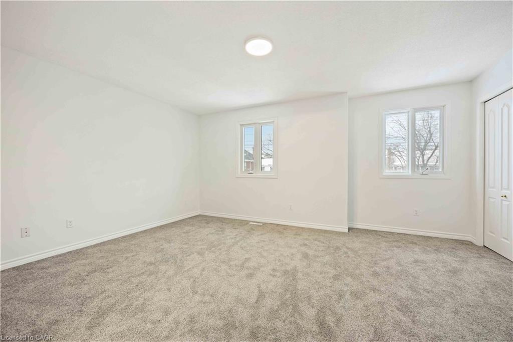 260-266 London Road, Sarnia, ON - Indoor Photo Showing Other Room