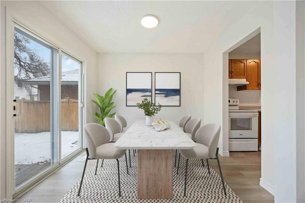 260-266 London Road, Sarnia, ON - Indoor Photo Showing Dining Room