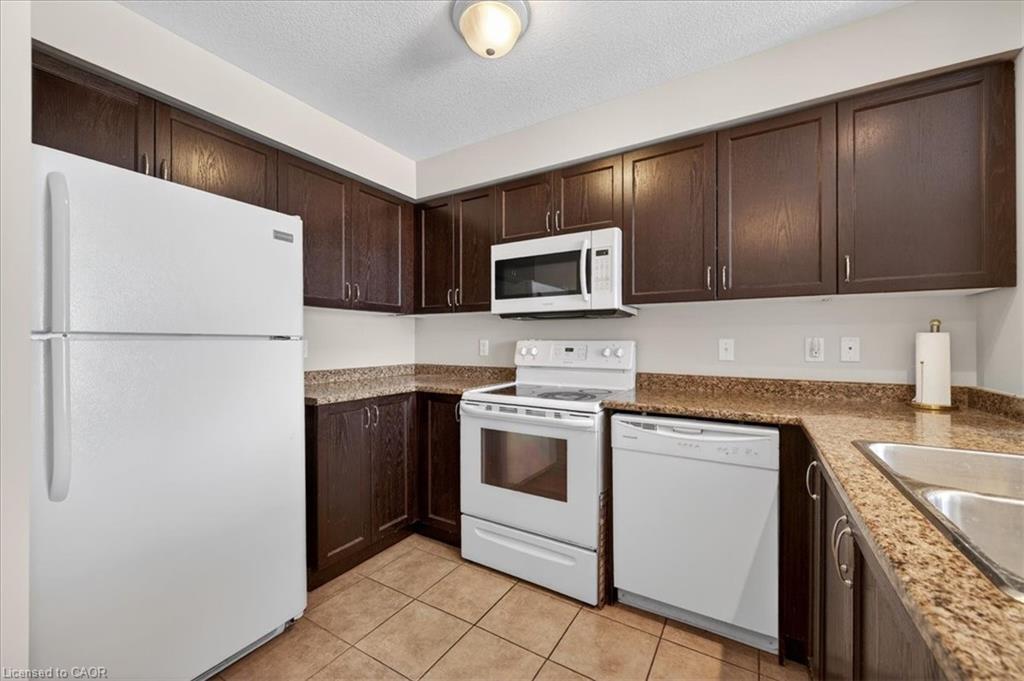 614B Woodlawn Road E, Guelph, ON - Indoor Photo Showing Kitchen With Double Sink