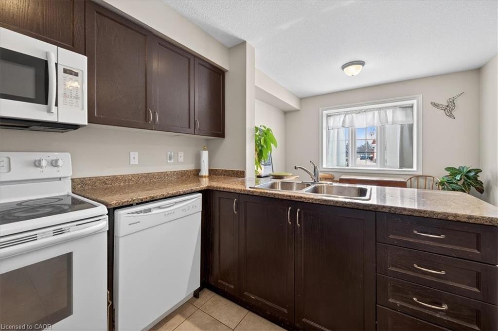 614B Woodlawn Road E, Guelph, ON - Indoor Photo Showing Kitchen With Double Sink