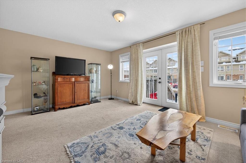 614B Woodlawn Road E, Guelph, ON - Indoor