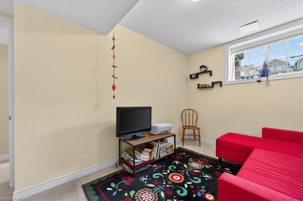 614B Woodlawn Road E, Guelph, ON - Indoor