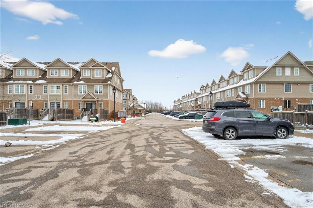 614B Woodlawn Road E, Guelph, ON - Outdoor With Facade