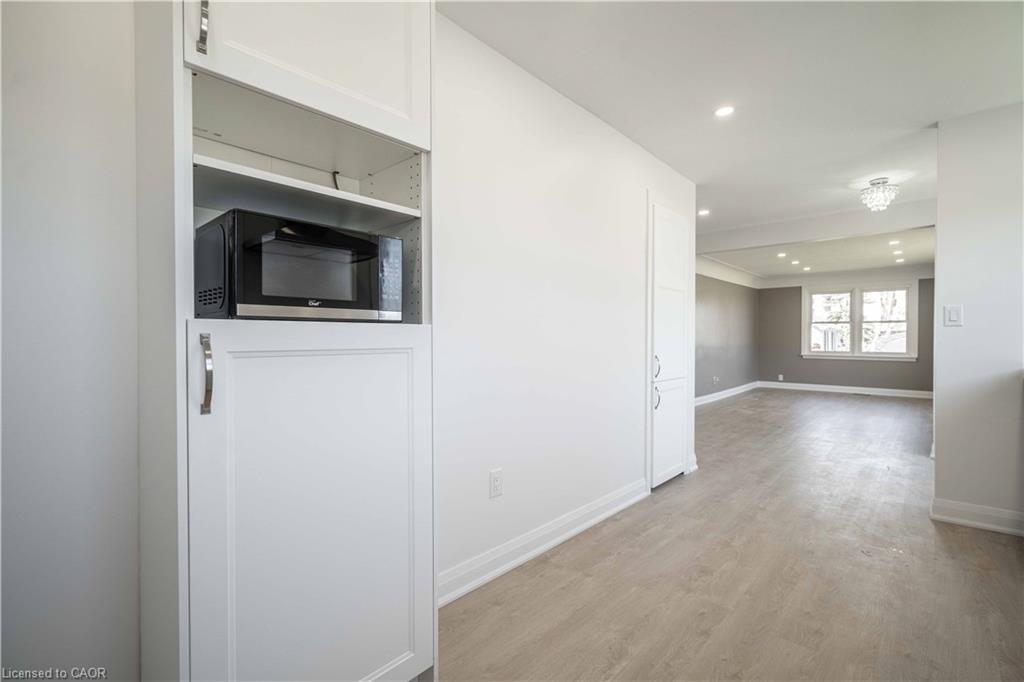 A-1 Hill Place, Hamilton, ON - Indoor