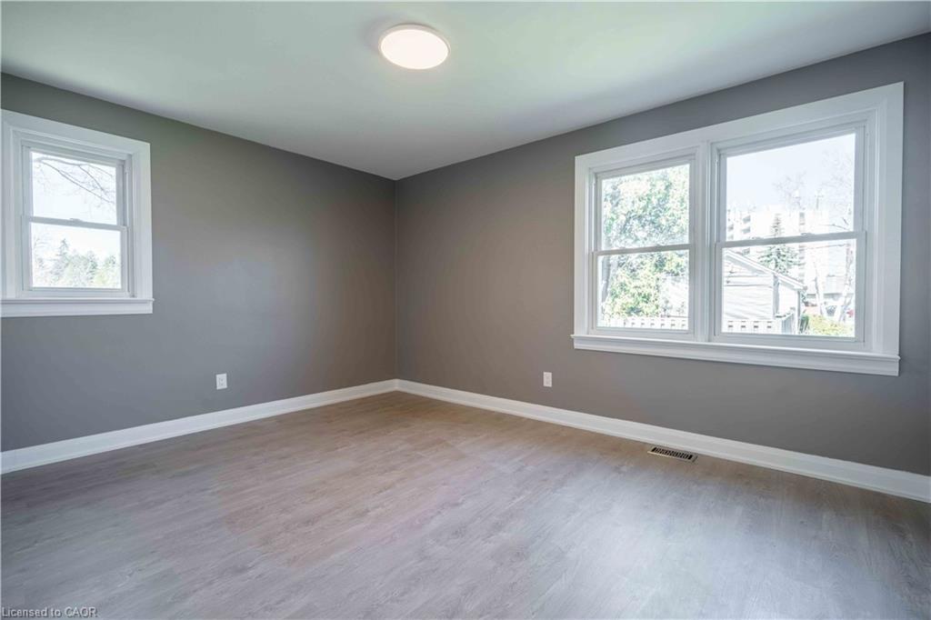 A-1 Hill Place, Hamilton, ON - Indoor Photo Showing Other Room