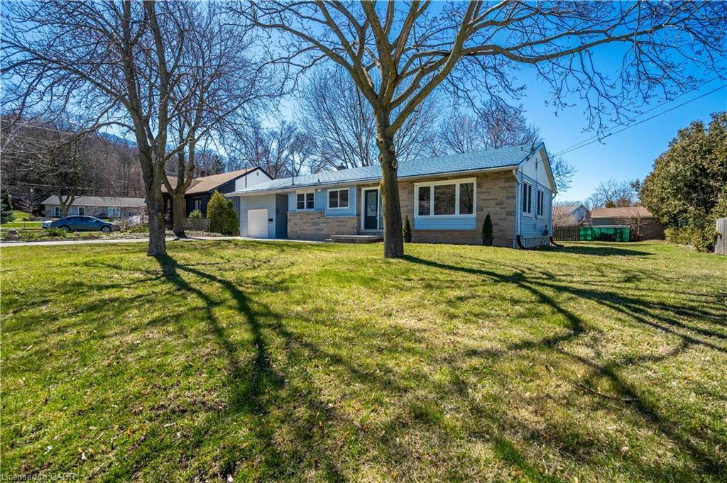 A-1 Hill Place, Hamilton, ON - Outdoor