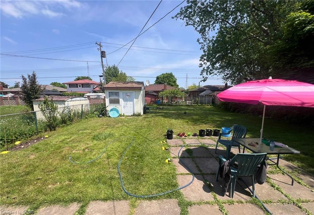 116 Golden Boulevard E, Welland, ON - Outdoor