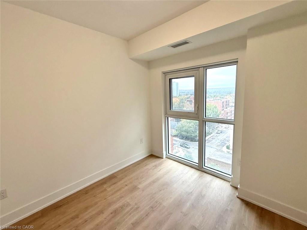 708-206 King Street W, Hamilton, ON - Indoor Photo Showing Other Room