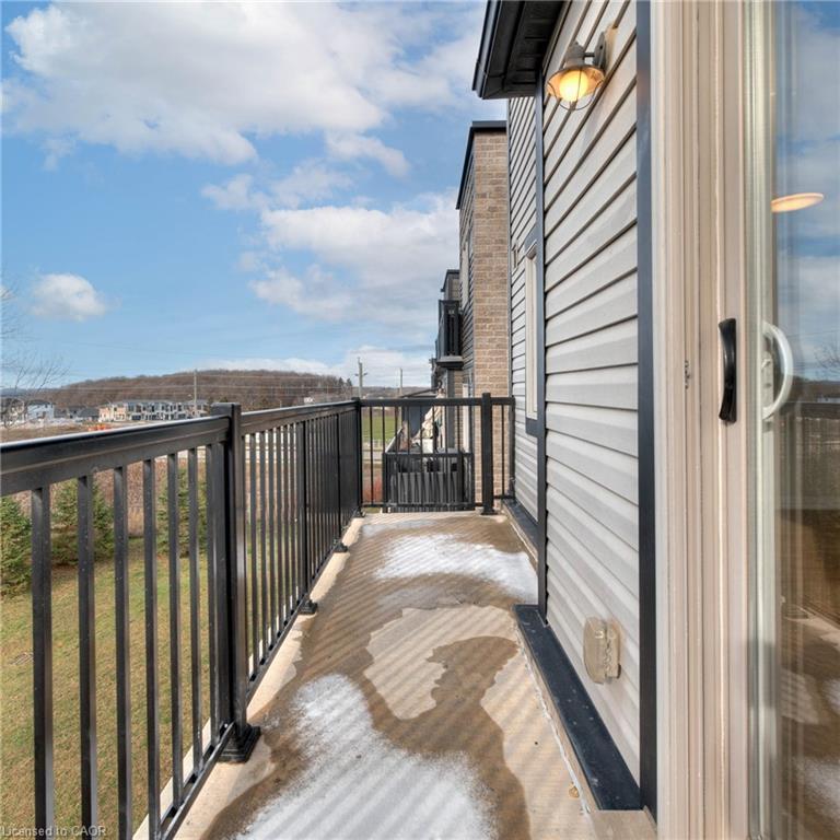 64D-1989 Ottawa Street S, Kitchener, ON - Outdoor With Exterior