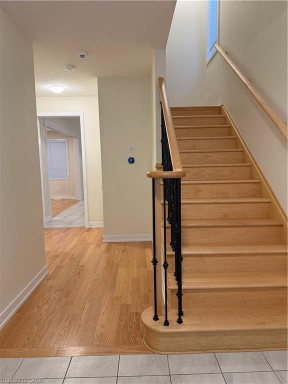 90 Sunflower Crescent, Thorold, ON - Indoor Photo Showing Other Room