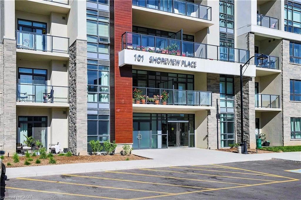225-101 Shoreview Place, Stoney Creek, ON - Outdoor With Balcony