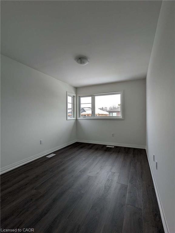 64-4552 Portage Road, Niagara Falls, ON - Indoor Photo Showing Other Room