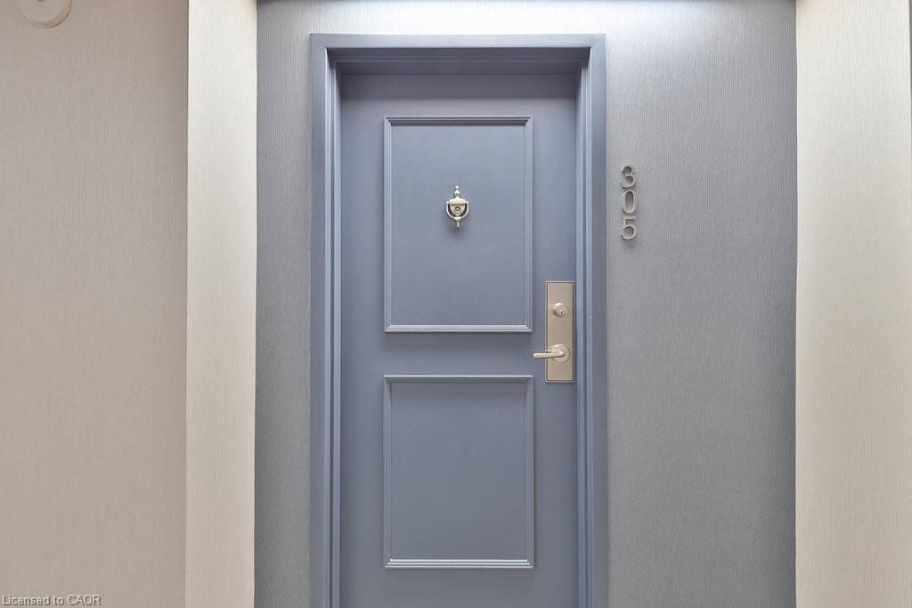 305-1230 Marlborough Court, Oakville, ON - Photo Showing Other Room