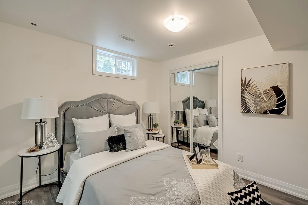 Main-16 Upper Canada Drive, Waterloo, ON - Indoor Photo Showing Bedroom