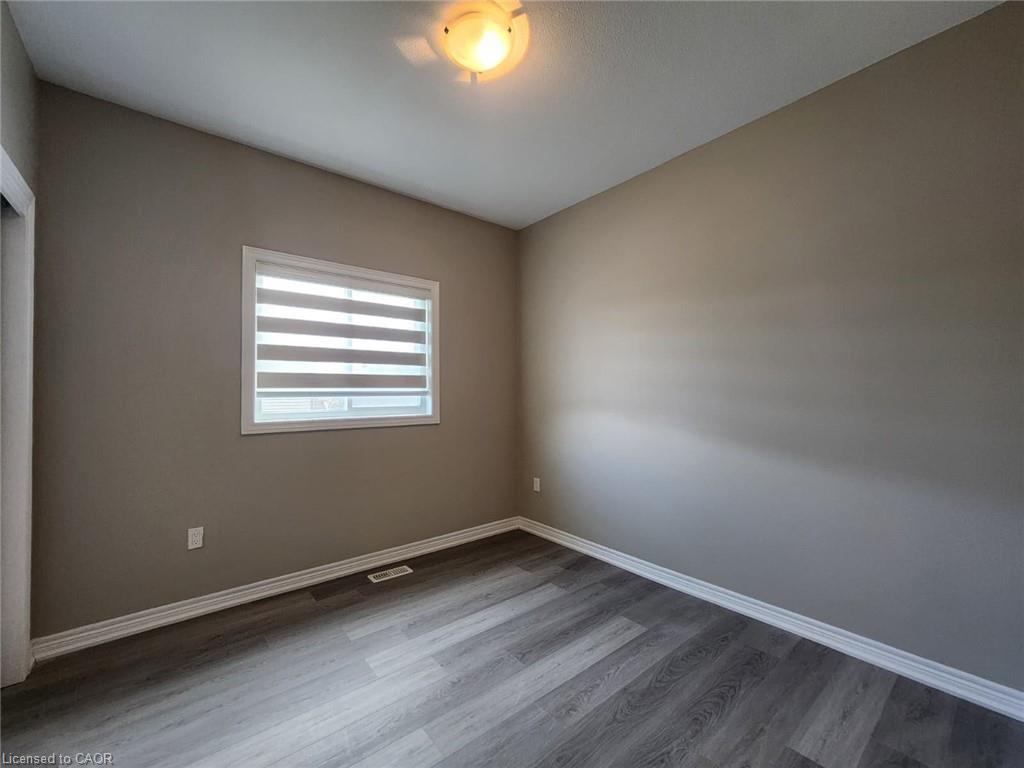 Upper-3509 Dominion Road, Fort Erie, ON - Indoor Photo Showing Other Room