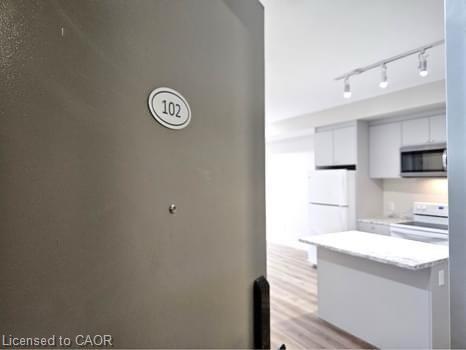 102-50 Herrick Avenue, Niagara Falls, ON - Indoor Photo Showing Other Room