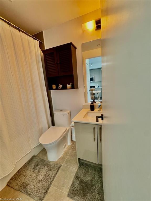 342-2450 Old Bronte Road, Oakville, ON - Indoor Photo Showing Bathroom
