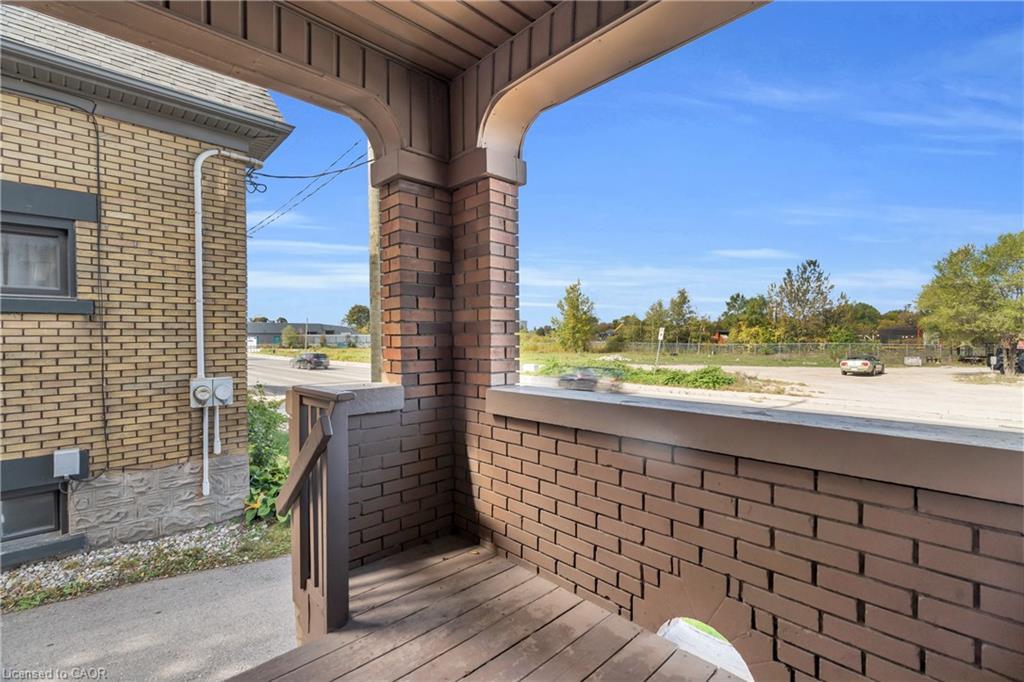 2-503 Victoria Street N, Kitchener, ON - Outdoor With Exterior