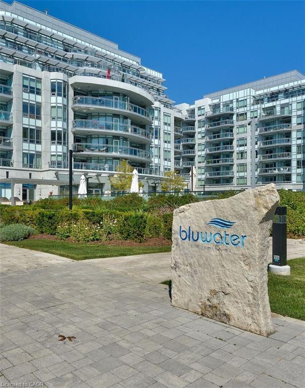 503-3500 Lakeshore Road W, Oakville, ON - Outdoor