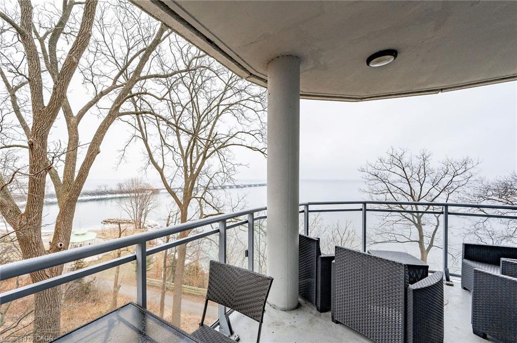 503-3500 Lakeshore Road W, Oakville, ON - Outdoor With Exterior