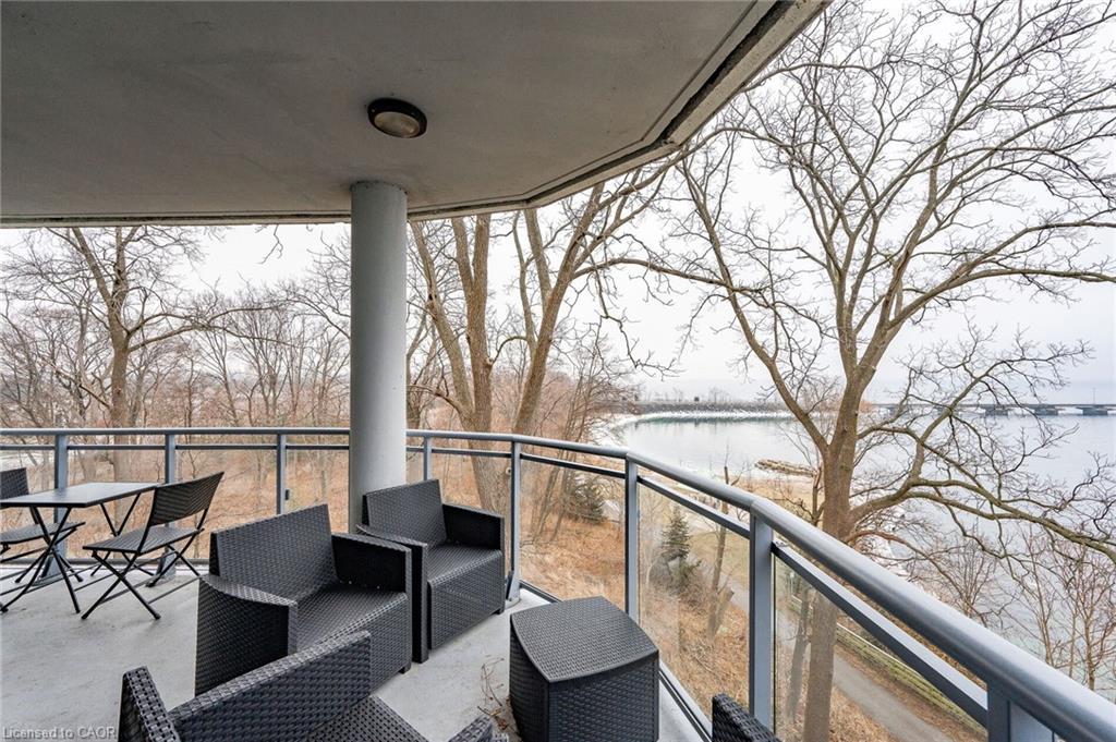 503-3500 Lakeshore Road W, Oakville, ON - Outdoor With Exterior