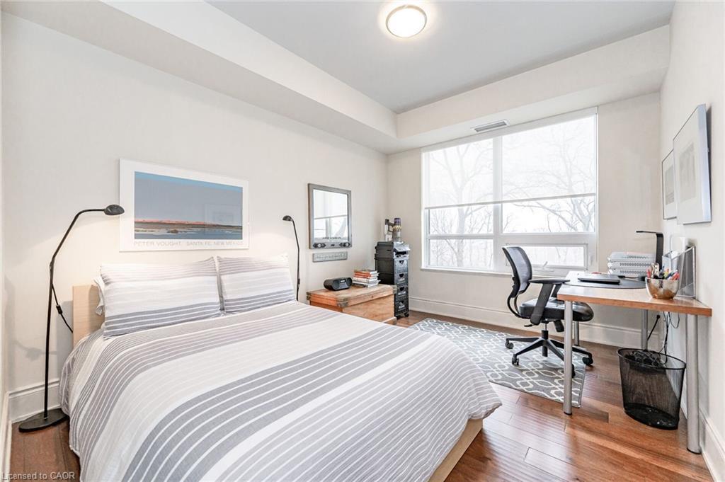 503-3500 Lakeshore Road W, Oakville, ON - Indoor