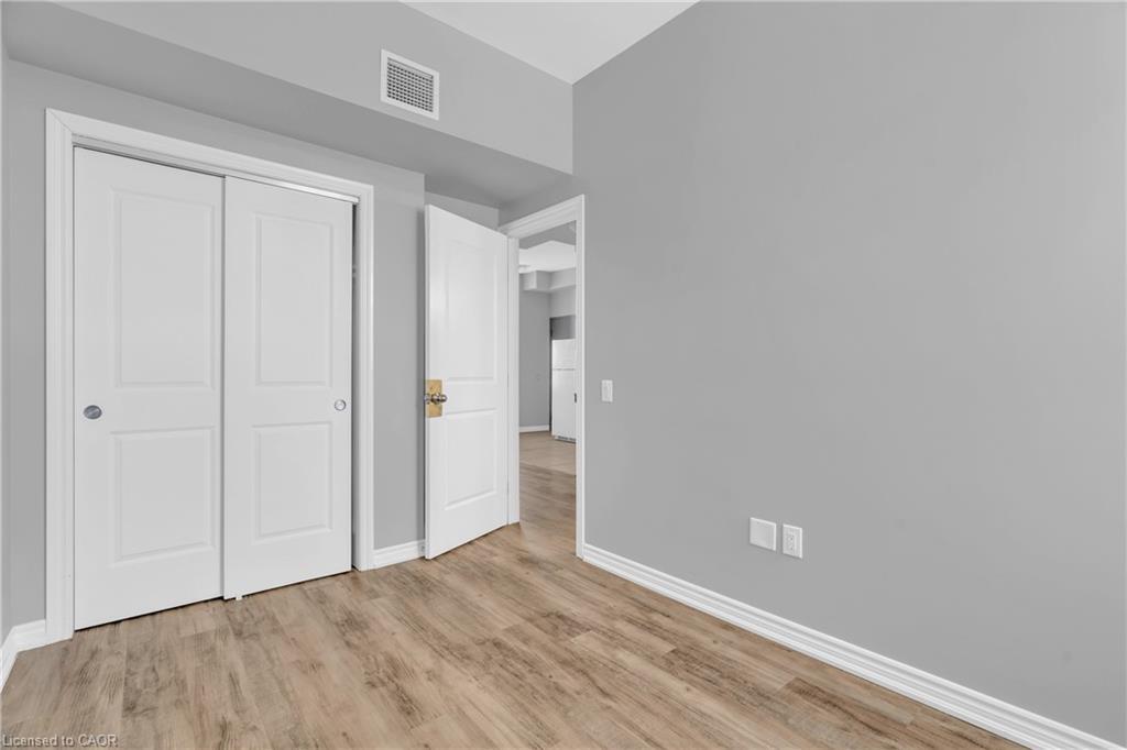 107-58 Beverly Street, Cambridge, ON - Indoor Photo Showing Other Room