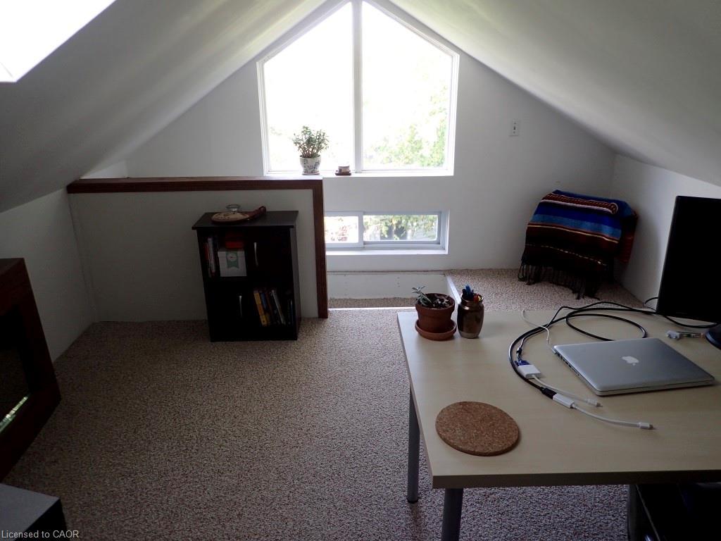 465 Macnab Street N, Hamilton, ON - Indoor Photo Showing Other Room
