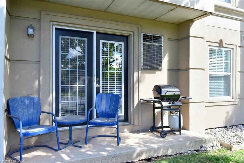 103-2035 Appleby Line, Burlington, ON - Outdoor With Exterior