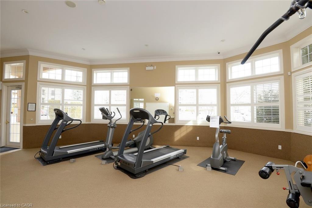 103-2035 Appleby Line, Burlington, ON - Indoor Photo Showing Gym Room