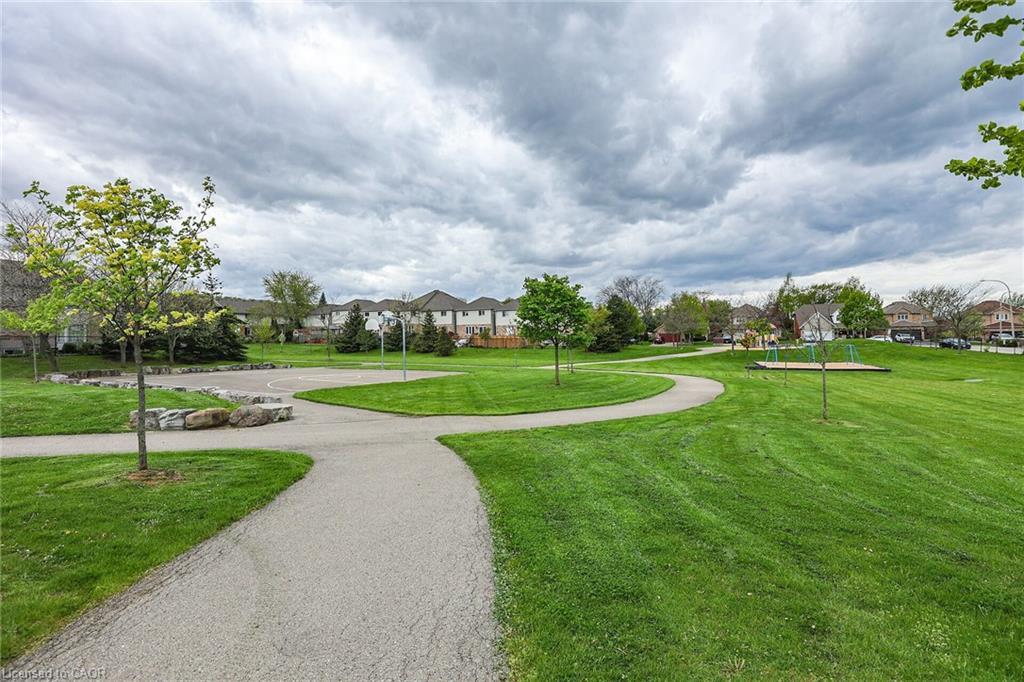 19 Beech Street, Grimsby, ON - Outdoor With View