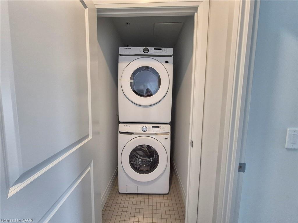 1001-1333 Weber Street E, Kitchener, ON - Indoor Photo Showing Laundry Room