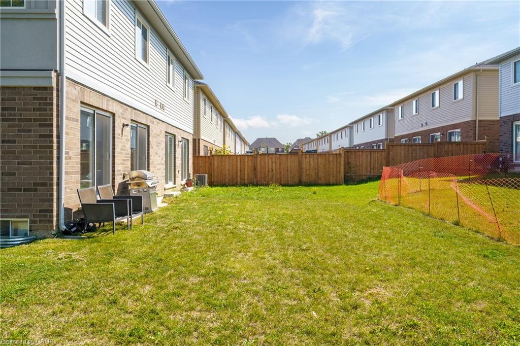 60 Bobolink Street, Hamilton, ON - Outdoor With Exterior