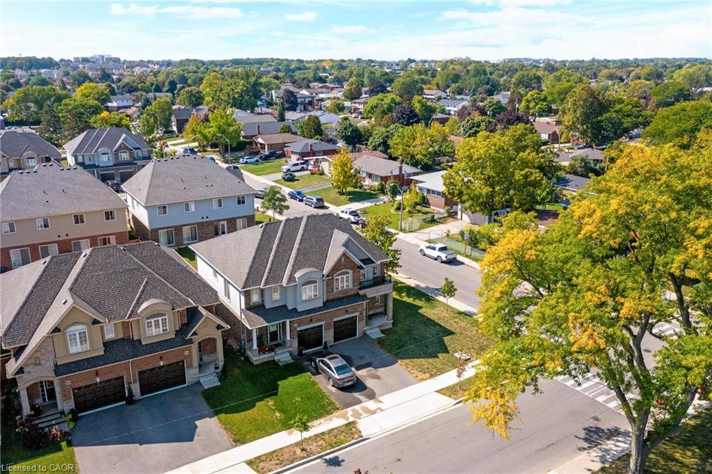 60 Bobolink Street, Hamilton, ON - Outdoor With View