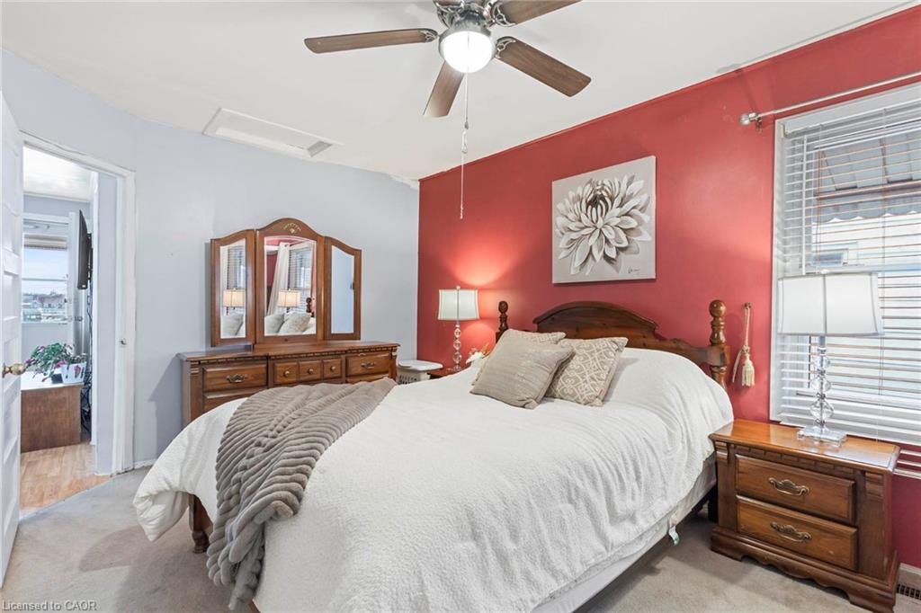 46 Adeline Avenue, Hamilton, ON - Indoor Photo Showing Bedroom