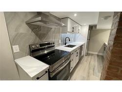 4-123 Robinson Street Hamilton, ON L8P 1Z3