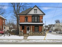 39 Stanley Street Simcoe, ON N3Y 1M3