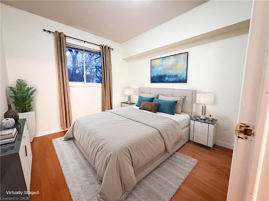 226 Scott Road, Cambridge, ON - Indoor Photo Showing Bedroom