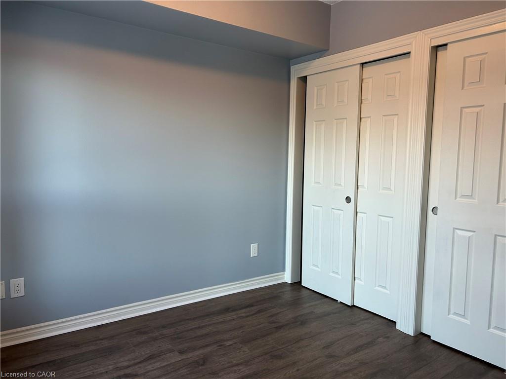 302-155 Water Street S, Cambridge, ON - Indoor Photo Showing Other Room