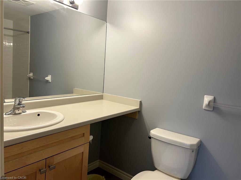 302-155 Water Street S, Cambridge, ON - Indoor Photo Showing Bathroom